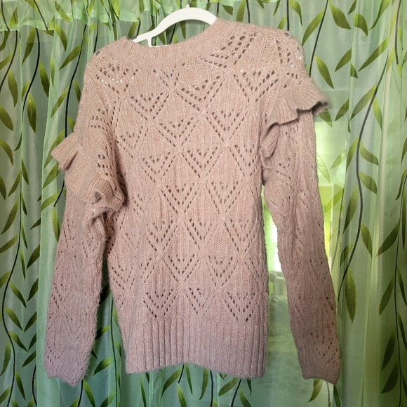 (LAST CALL) Ruffled Sweater - Picture 3 of 3